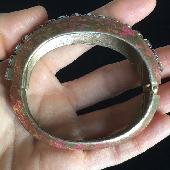 Chunky Cuff Hinged Bangle Bracelet - Picture 6 of 12